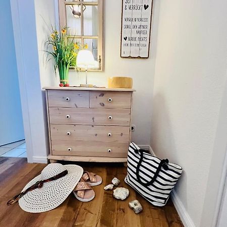Seelund - Meeresrauschen Lauschen - Ruhiges Sonniges Apartment Mit Garten Und Terrasse Nahe Strand Und Ostsee Schönhagen Εξωτερικό φωτογραφία